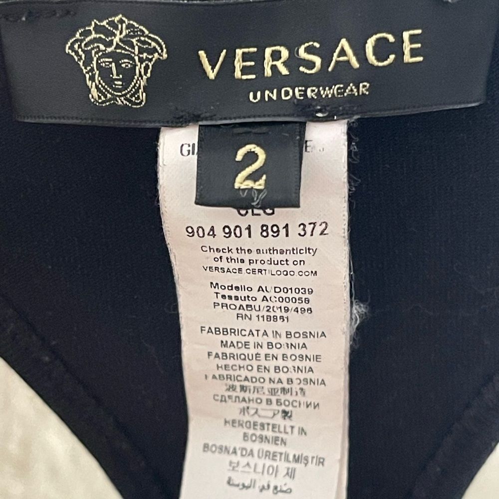 Sold  - Picture 3 of 4